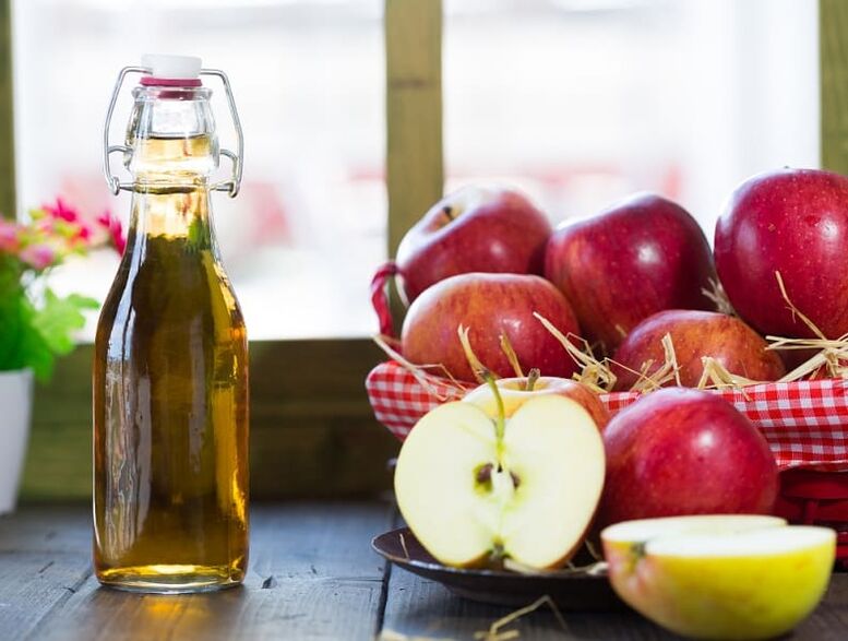 Apple cider vinegar is extremely effective in the treatment of varicose veins in the legs.
